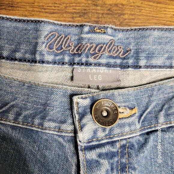 Wrangler Jeans 38x32 measures 36x32 Straight Medium Light Wash Western - Picture 4 of 11